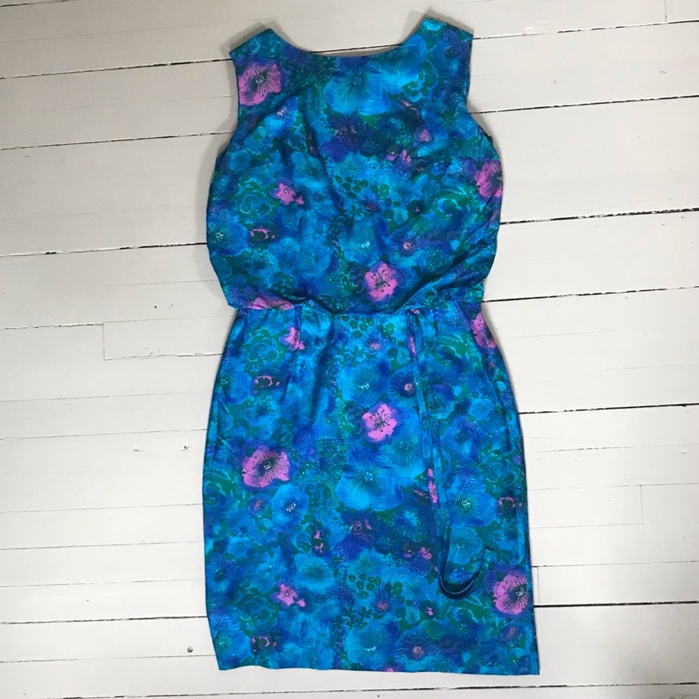 Vintage 1960s blue floral dress, medium